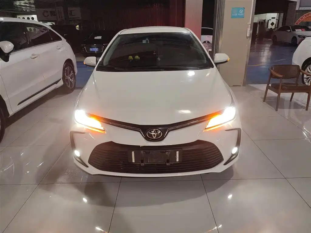 Toyota Corolla 2022 TNGA 1.5L CVT Pioneer Edition фото 3