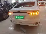 Фото 6 - Ford Mondeo