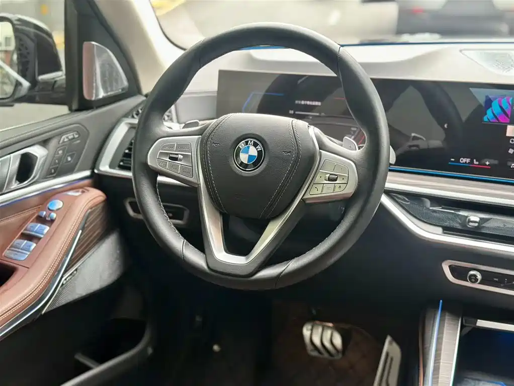 BMW X7 2023 xDrive40i Exclusive Luxury Package фото 20