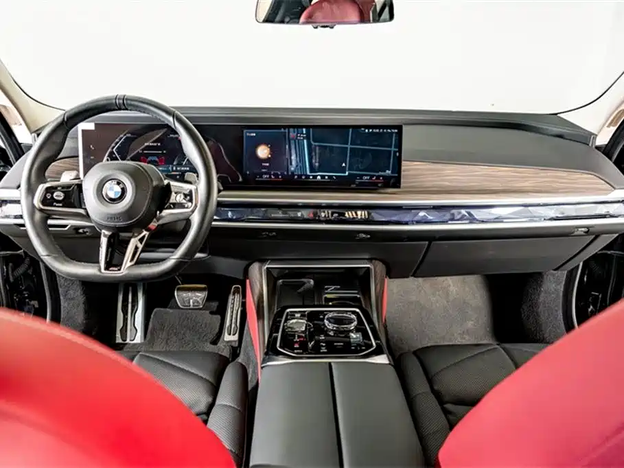 BMW 7 Series 2023 Model 740Li Leading M Sport Package фото 15