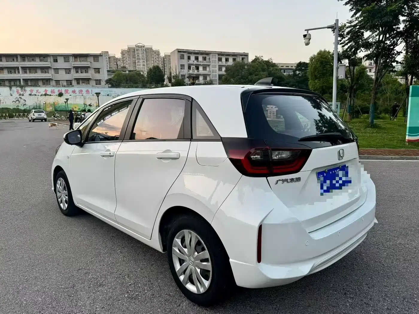 Фото 8 - Honda Fit