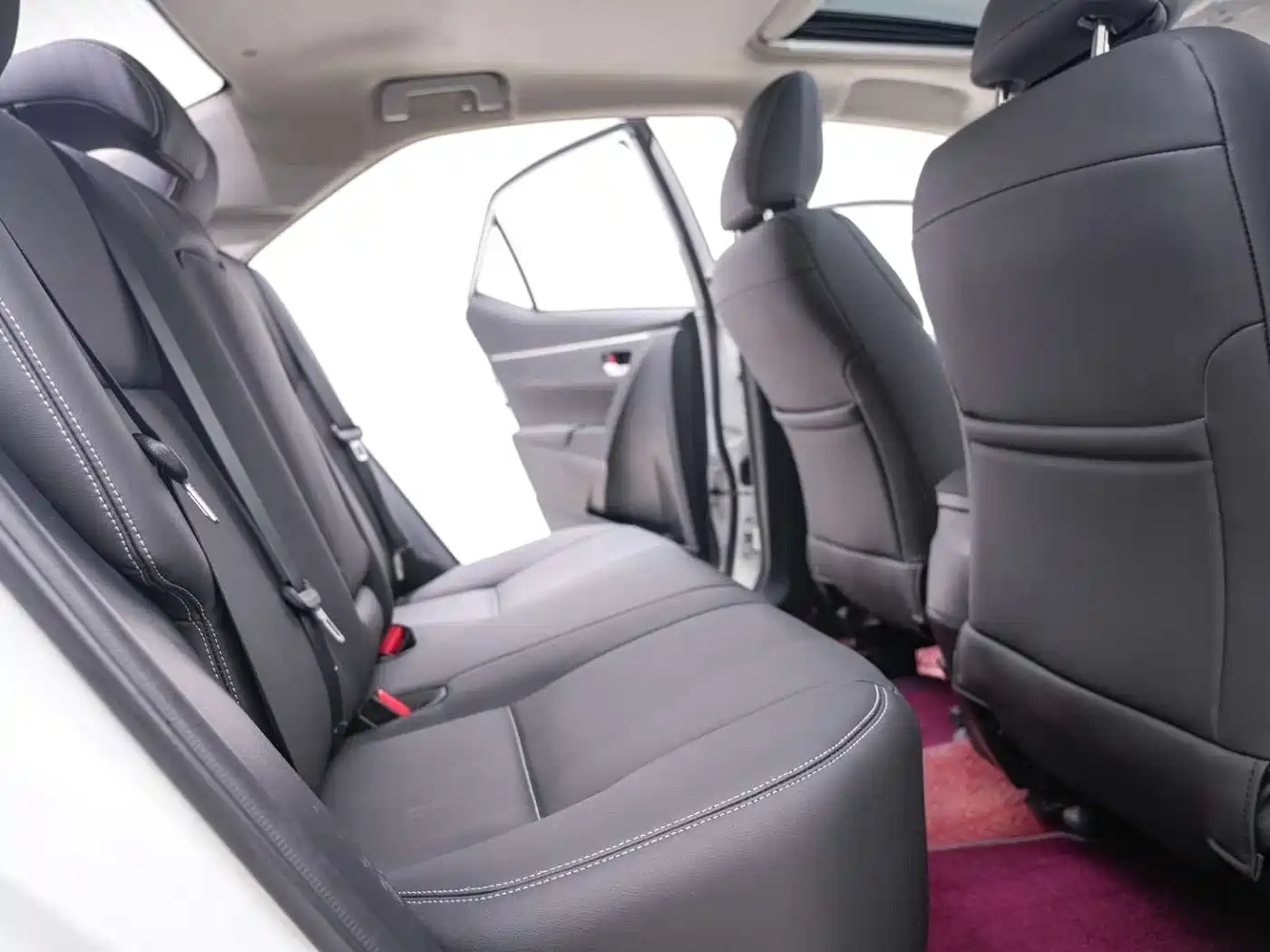 Toyota Levin 2017 Facelift 185T CVT Elite (China V) фото 23