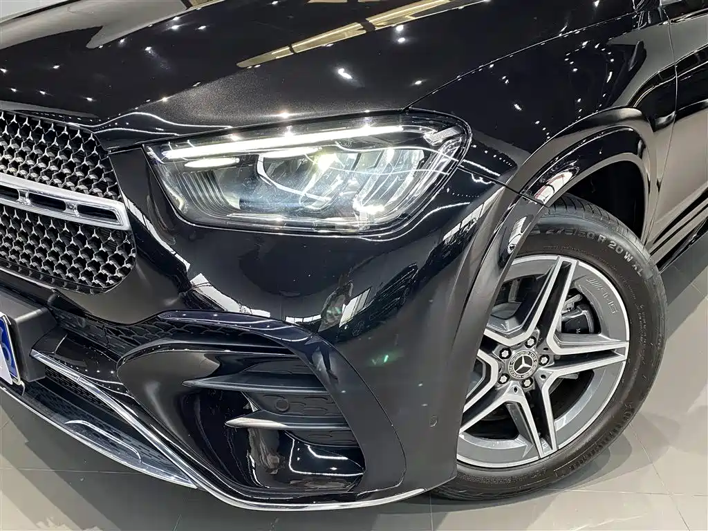 Mercedes-Benz GLE 2024 GLE 450 4MATIC Fashion фото 22