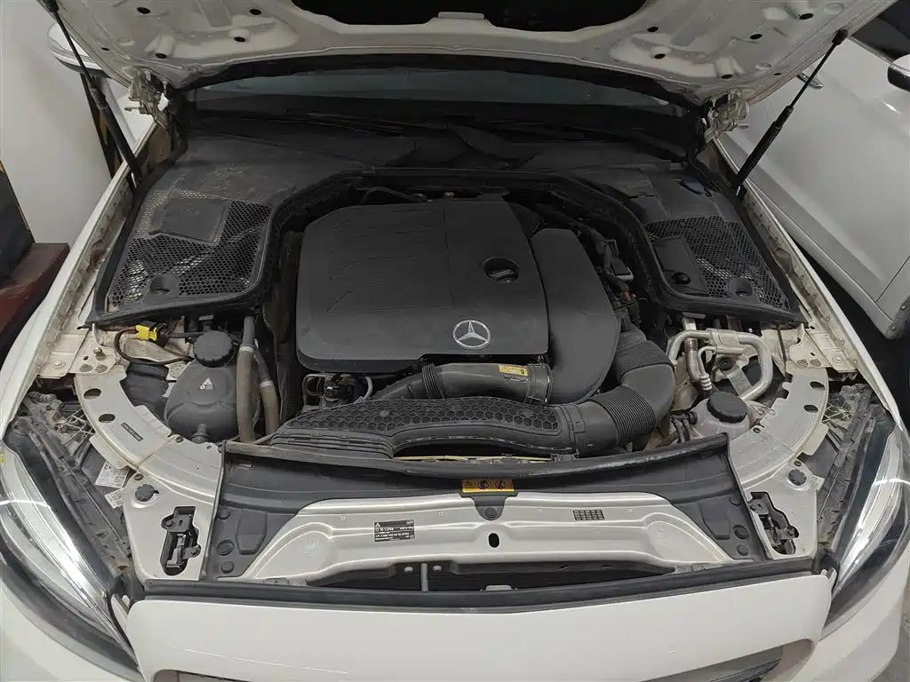 Mercedes-Benz C-Class 2020 C 260 L Sport фото 20