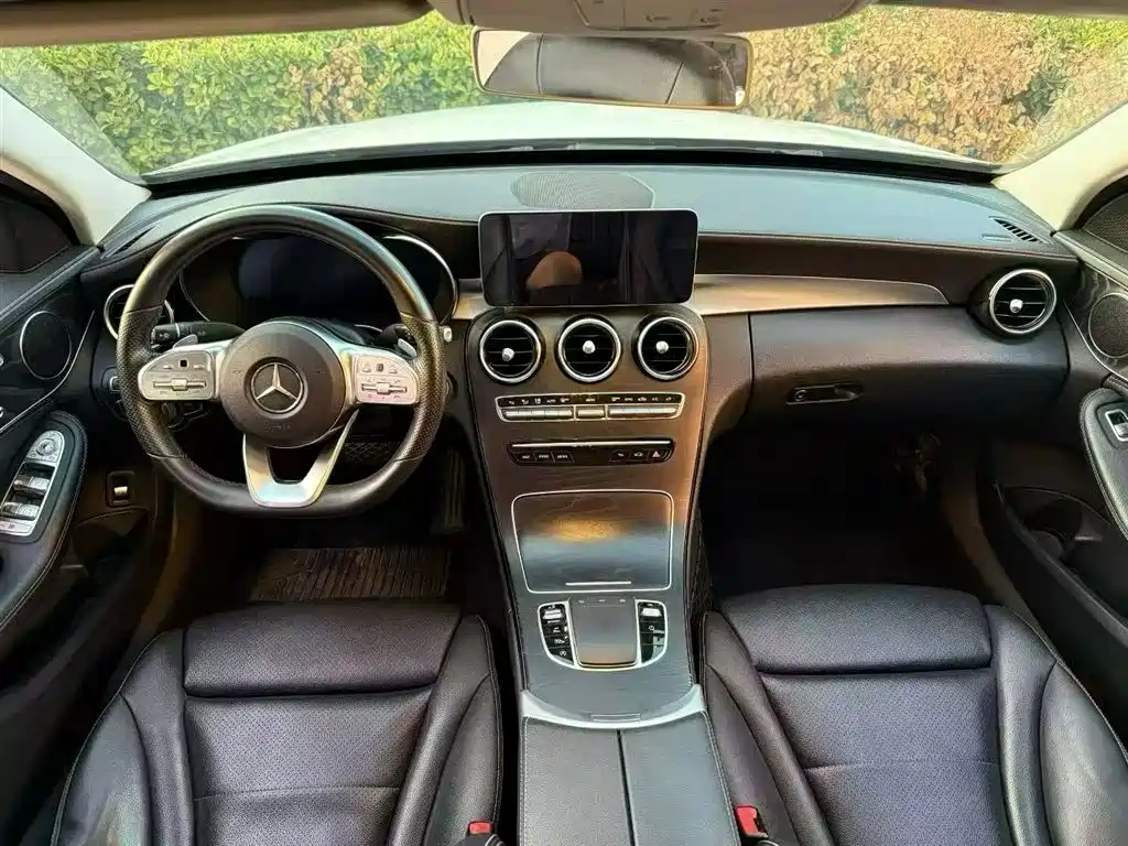 Mercedes-Benz C-Class 2020 C 260 L Sport фото 23