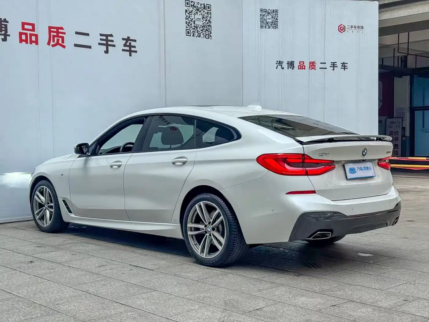 BMW 6 Series GT 2020 630i M Sport Package фото 3