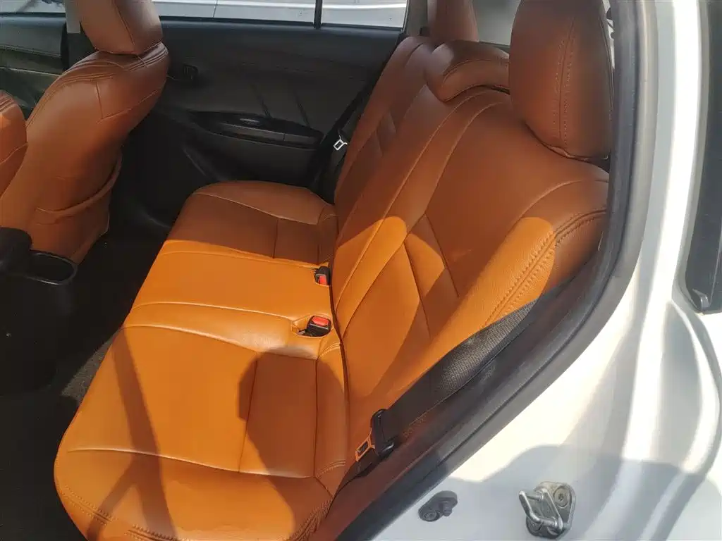 Toyota YARiS L Zhi Xuan 2019 1.5E CVT MeiDong Edition China VI фото 12