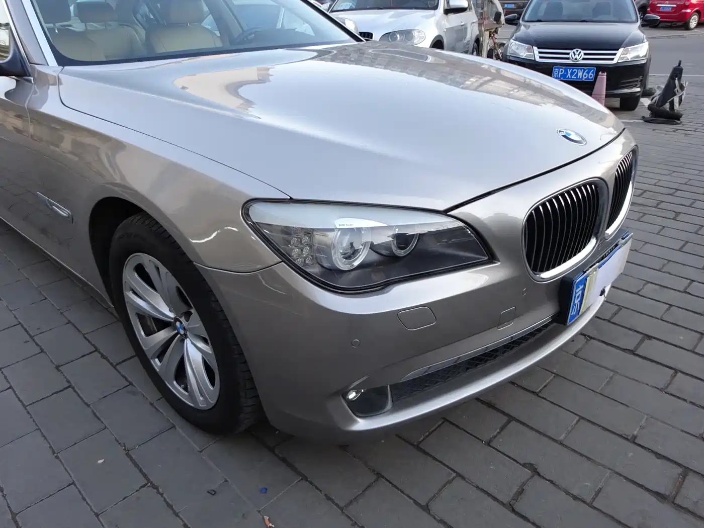BMW 7 Series 2011 730Li Elegance фото 5