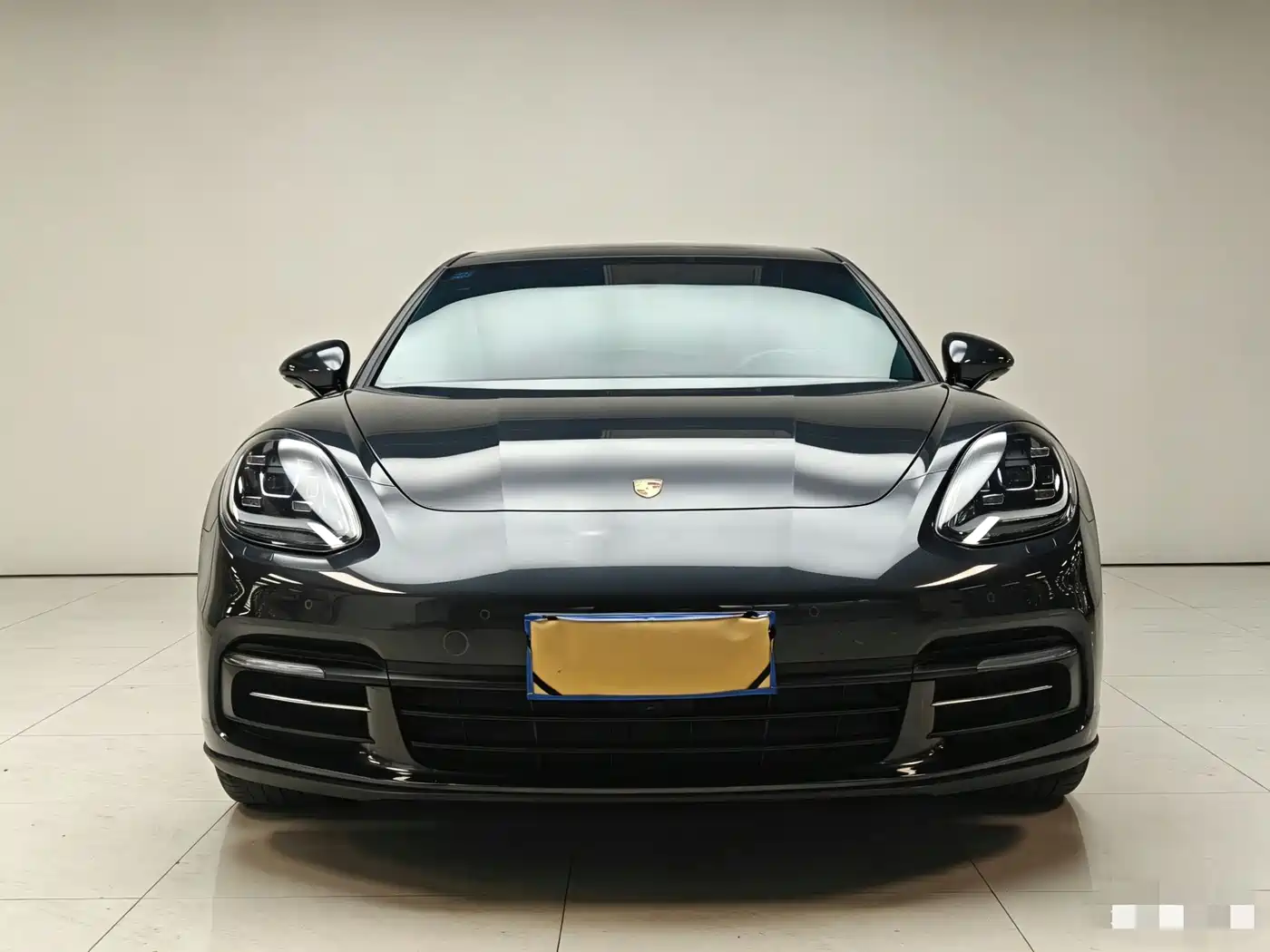 Porsche Panamera 2017 Panamera 4 Executive Long Wheelbase 3.0T фото 2