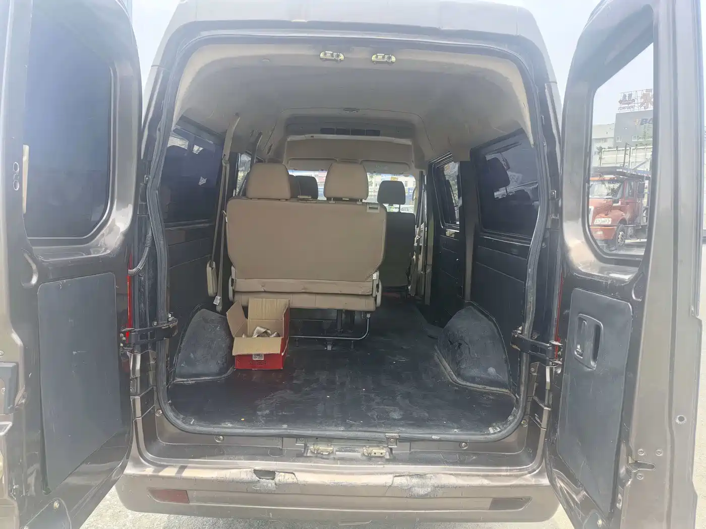 Changan Kaicheng Changan Ruixing M90 2017 2017 2.0L Value Edition High Roof 6-seater with swing doors 4G94S