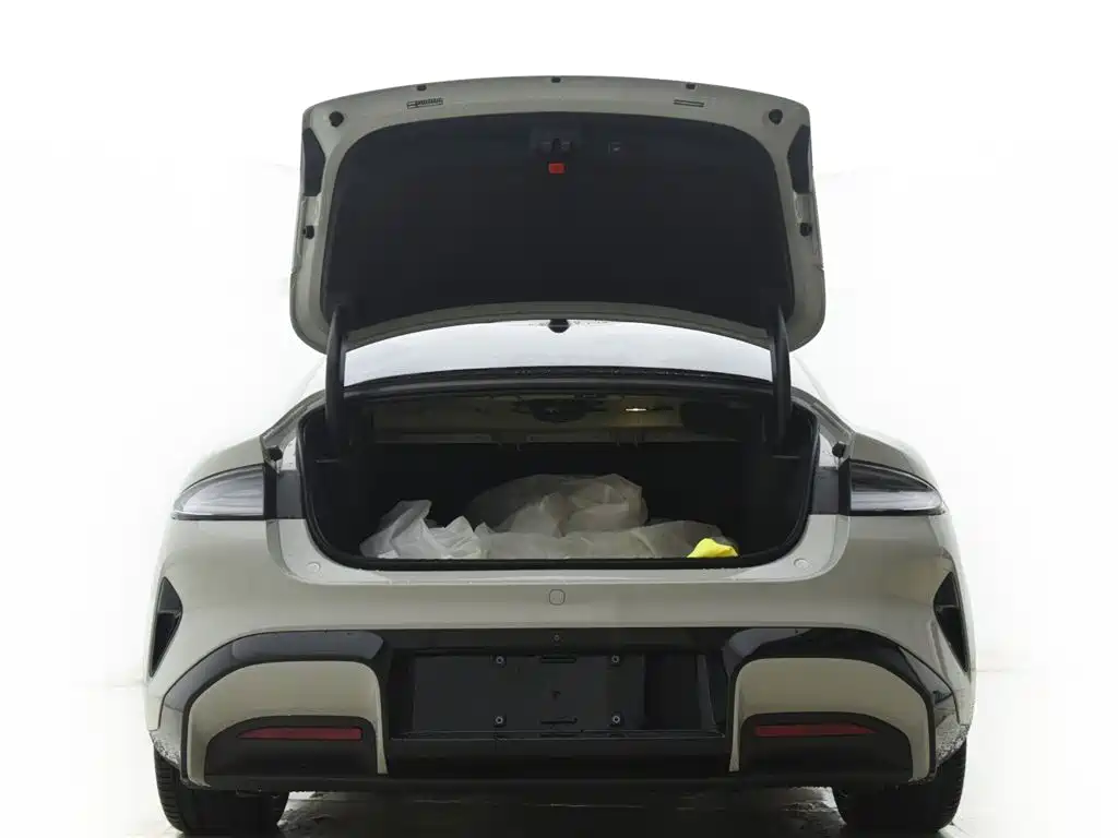 Xiaomi Auto Xiaomi SU7 2024 RWD Long Range Intelligent Driving Edition фото 14