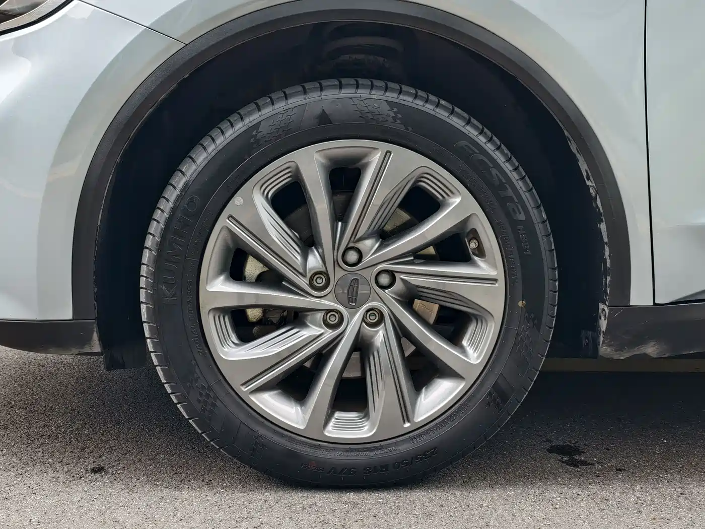 GEELY AUTOMOBILE JIAJIE