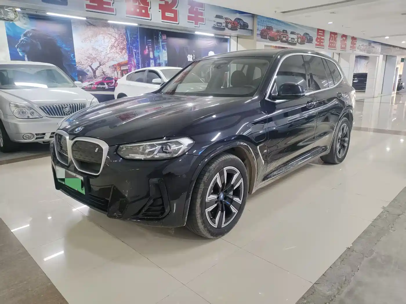 BMW IX3