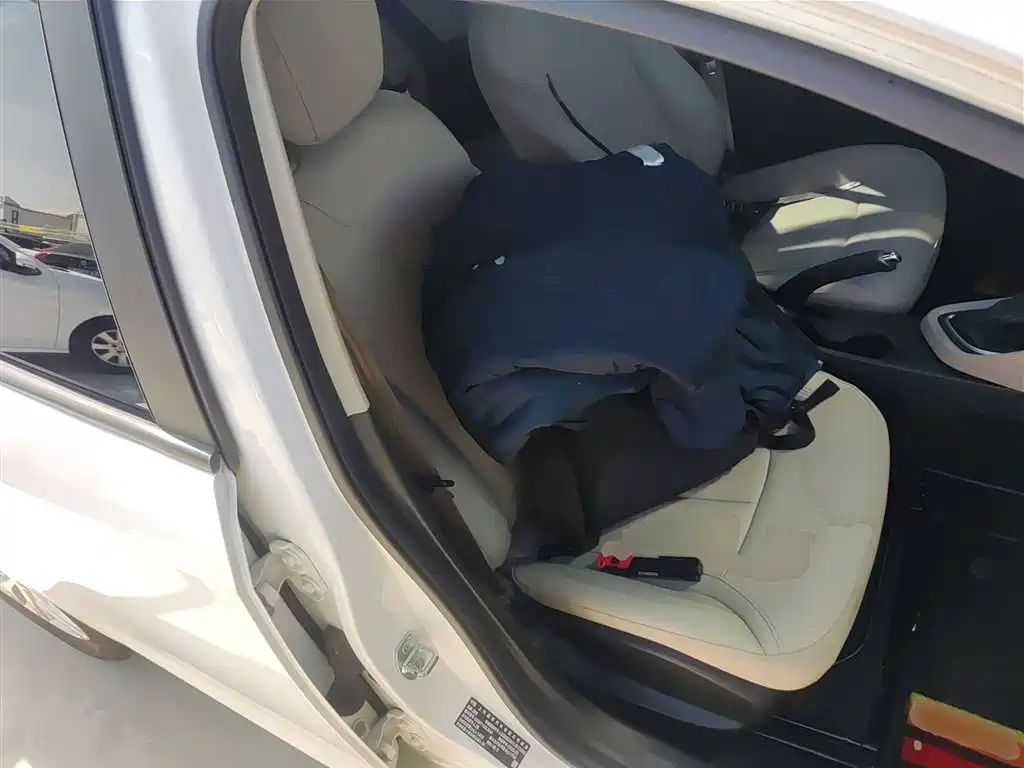 Buick Excelle 2021 Exemplar 1.5L Auto Elite фото 20