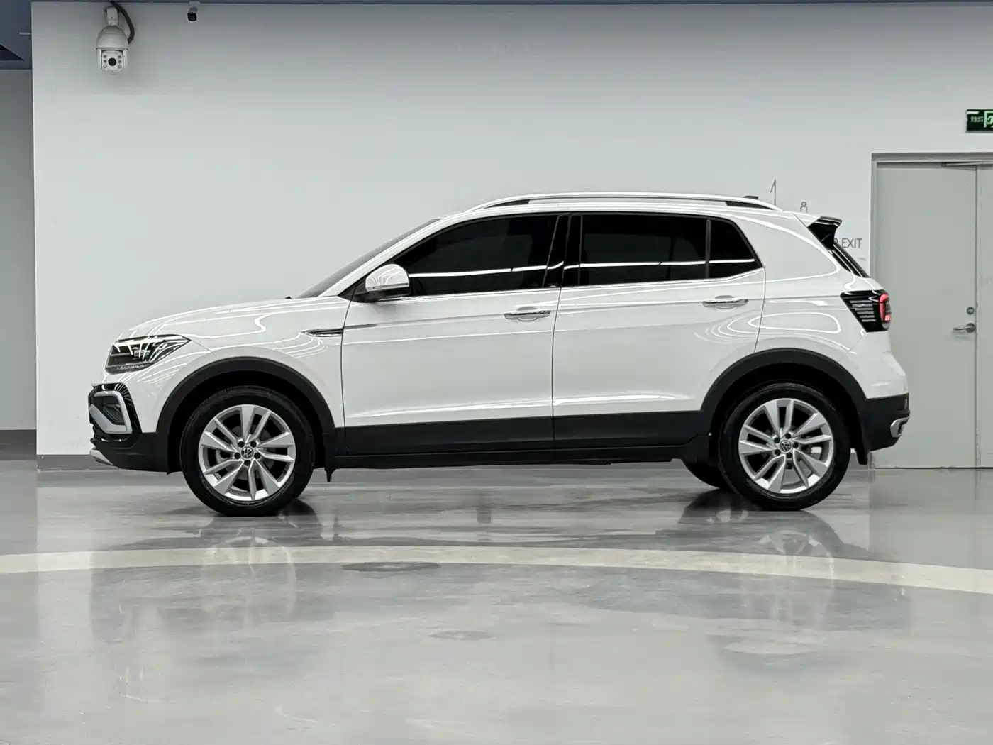 Volkswagen T-Cross 2022 280TSI DSG Luxury Edition фото 4