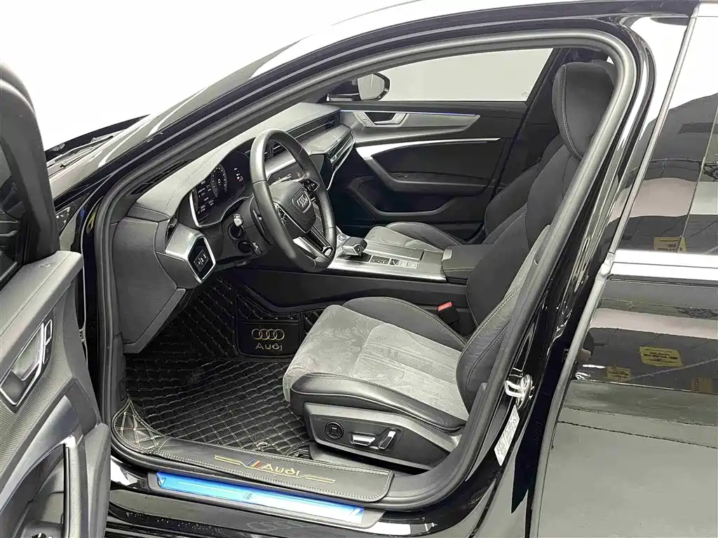 Audi A6L 2023 40 TFSI Luxury Dynamic фото 4