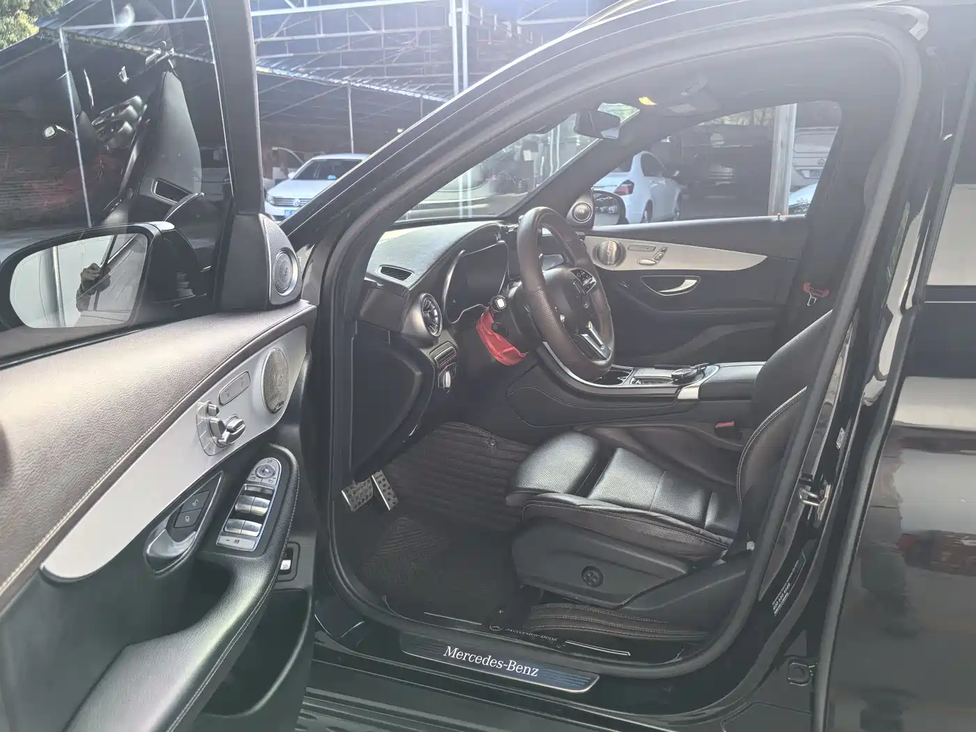 Mercedes-Benz GLC 2022 Facelift II GLC 260 L 4MATIC Luxury фото 7