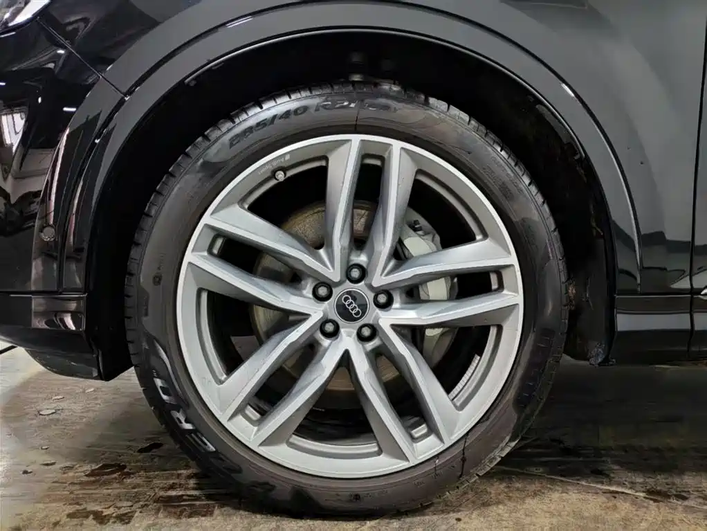 Audi Q7 2025 55 TFSI quattro S line Sport фото 15