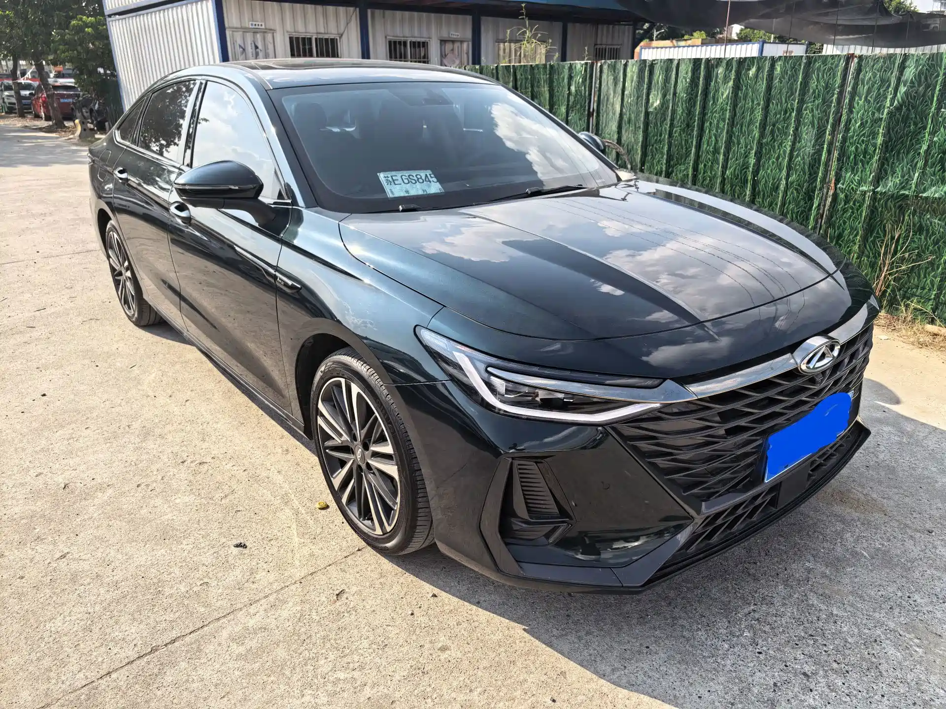 Фото 3 - Chery Arrizo 8