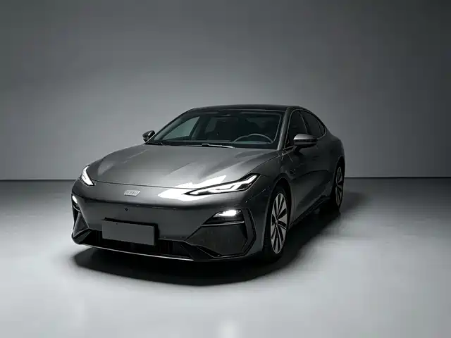 Geely Galaxy Galaxy E8 2024