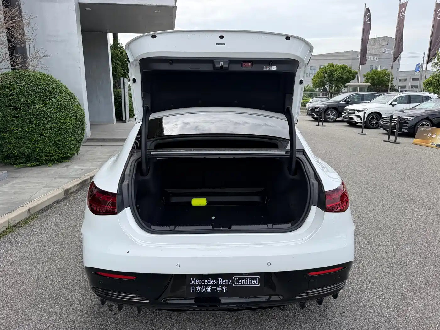 Mercedes-Benz EQE AMG 2023 AMG EQE 53 4MATIC+ фото 9