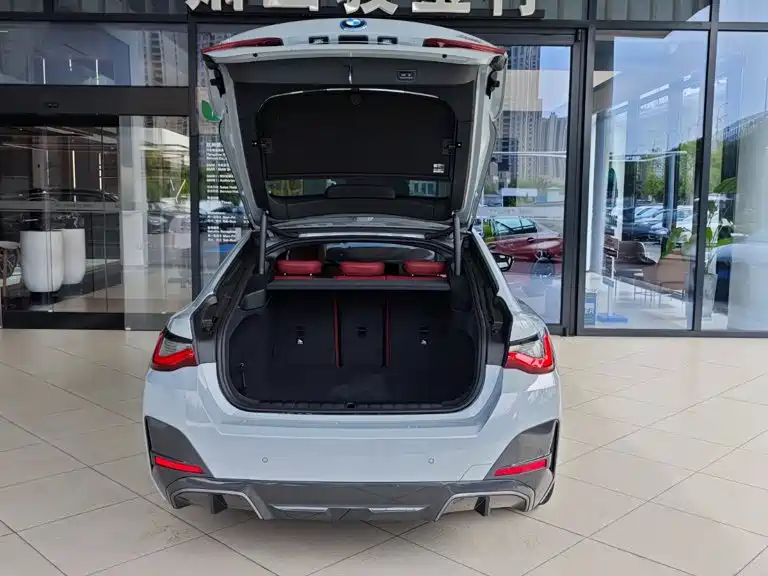 BMW i4 2025 2023 eDrive40