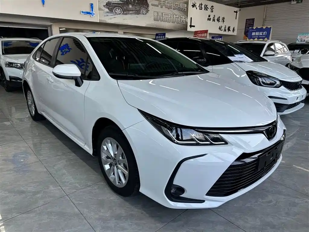 Toyota Corolla 2021 1.2T S-CVT Elite PLUS Edition фото 3
