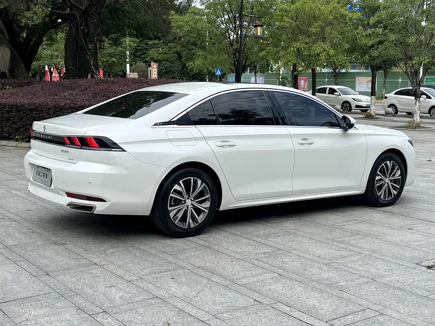 Peugeot 508 2021 508L 400THP PureTech Driving Control Edition фото 6