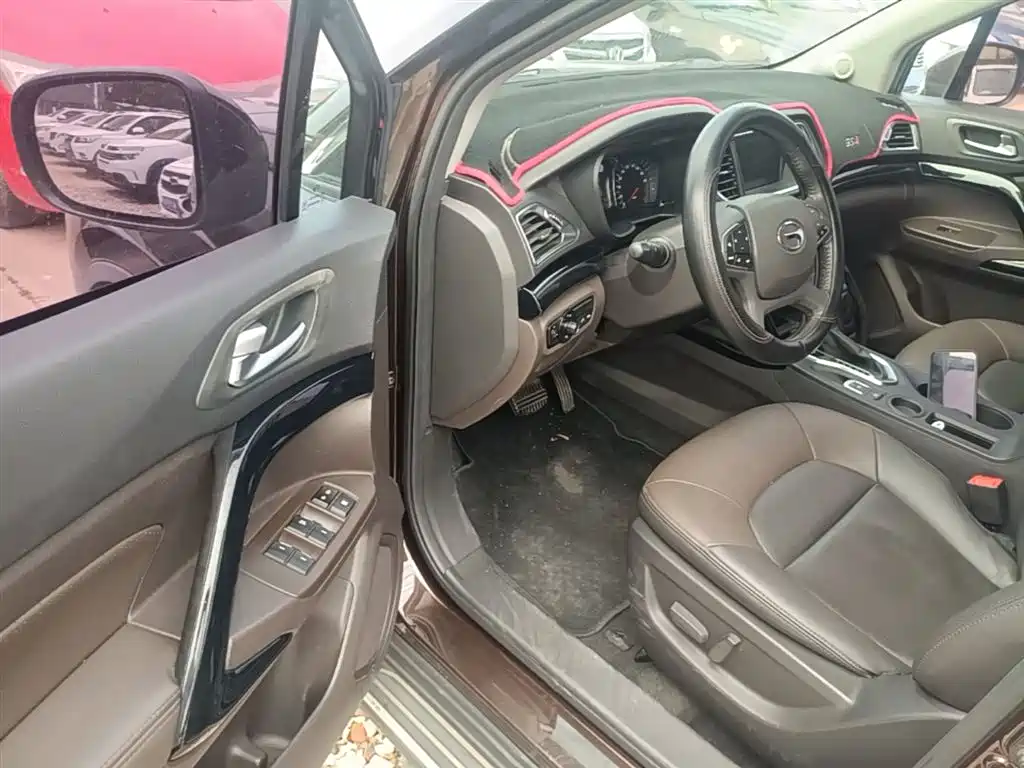 GAC Trumpchi Trumpchi GS4 2017 235T Automatic 2WD Luxury Smart Connected Edition фото 16
