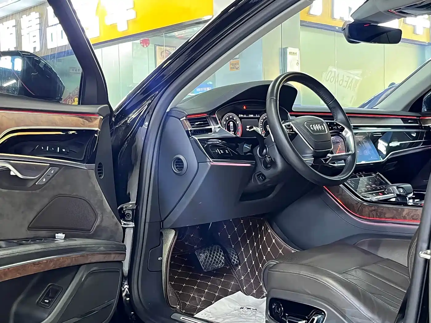 Audi A8 2018 A8L 55 TFSI quattro Luxury фото 7