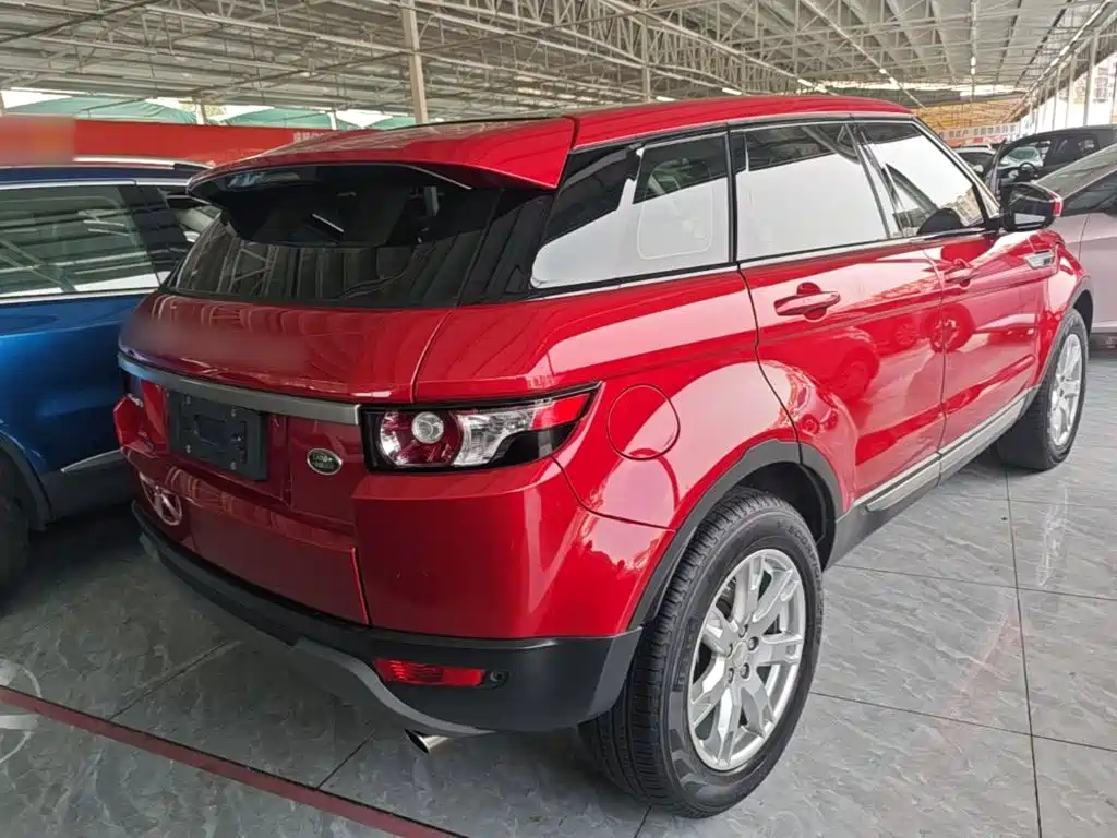 Land Rover Range Rover Evoque (Import) 2015 2014 2.0T 5-door Brilliance Premium
