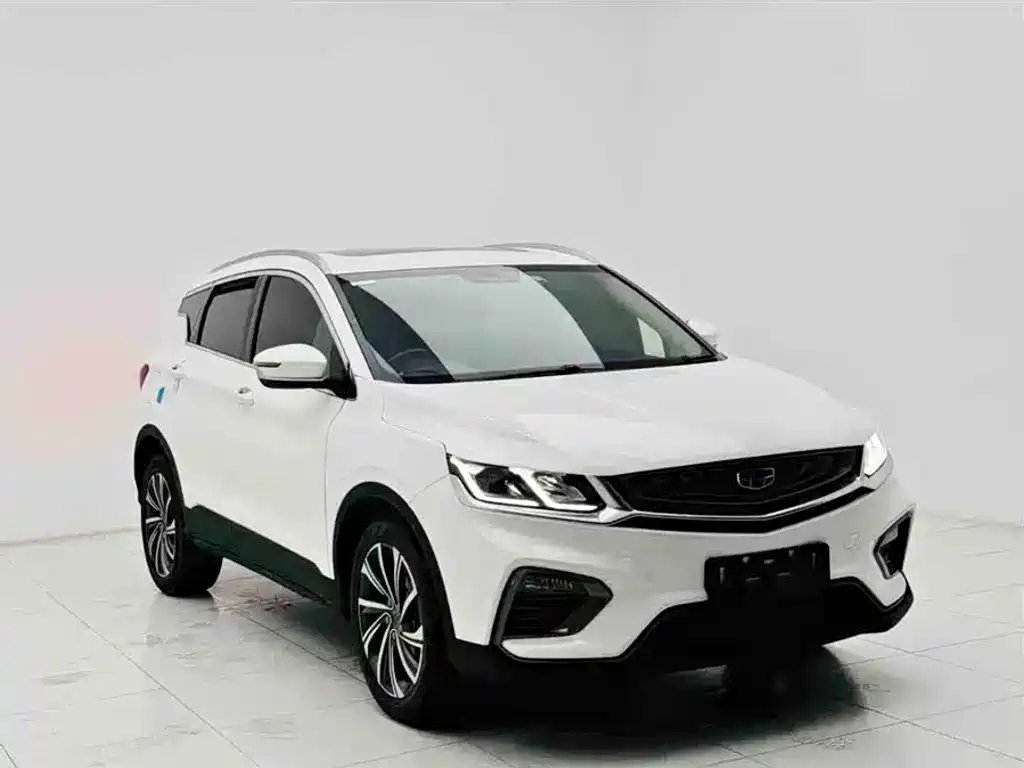 Фото 3 - Geely Coolray