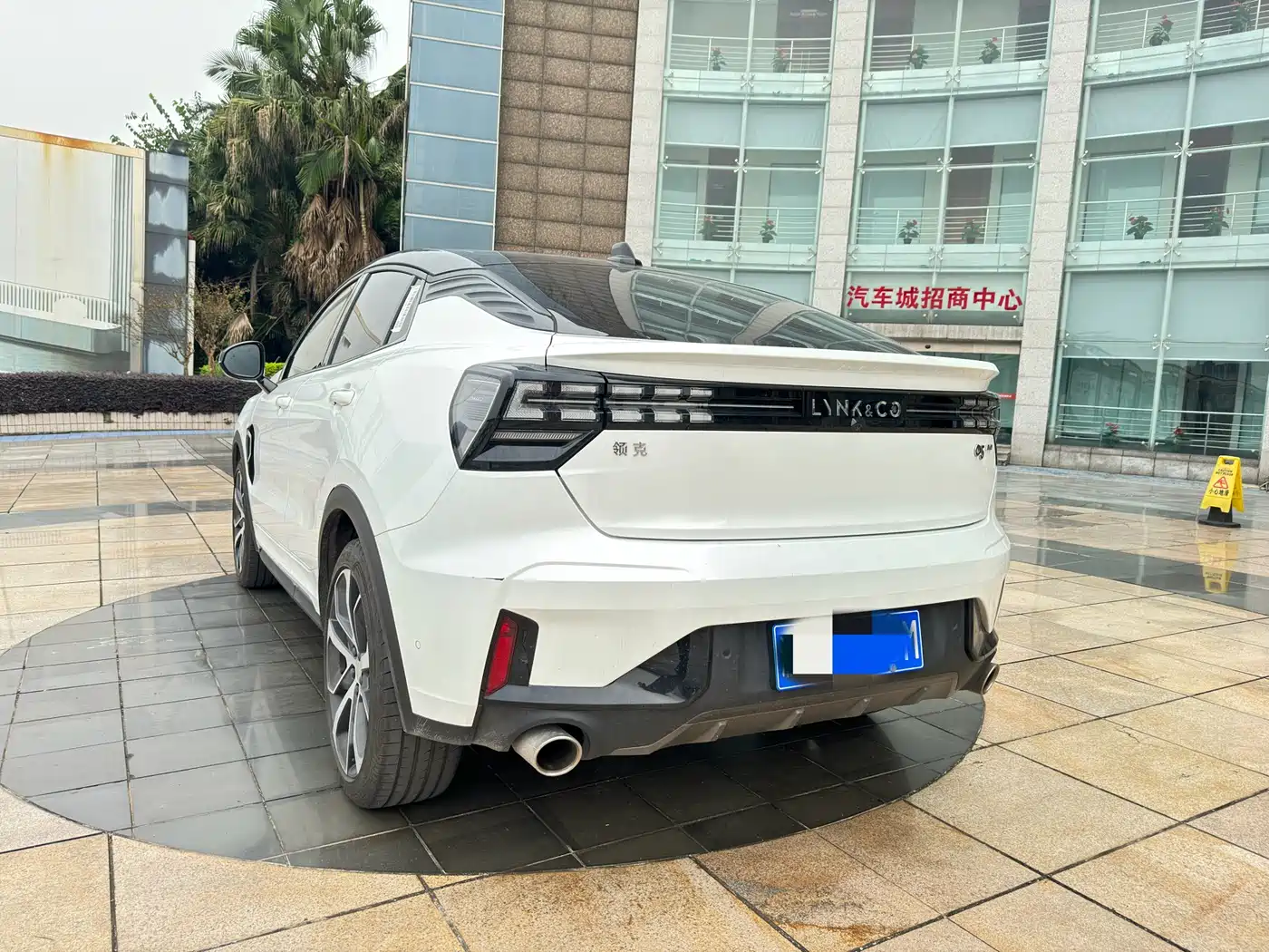 Lynk & Co 05 2020 2.0TD 4WD Halo Edition фото 12