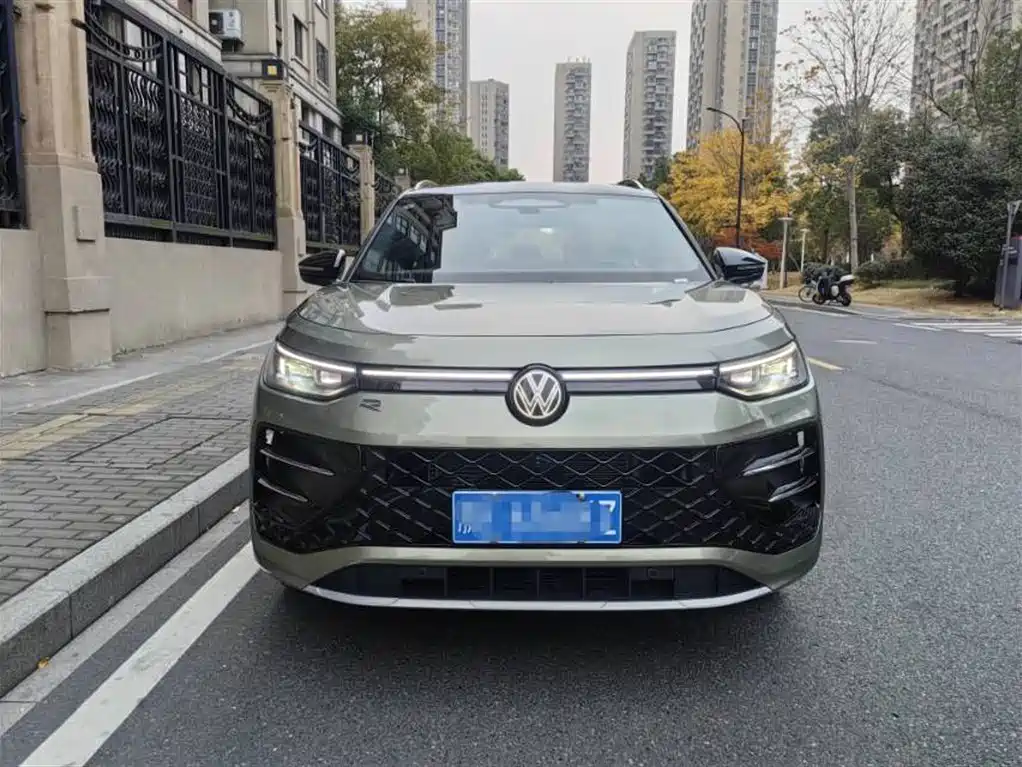 Volkswagen Tayron 2025 Model Tayron L 380TSI 4WD Luxury Easy Package фото 2