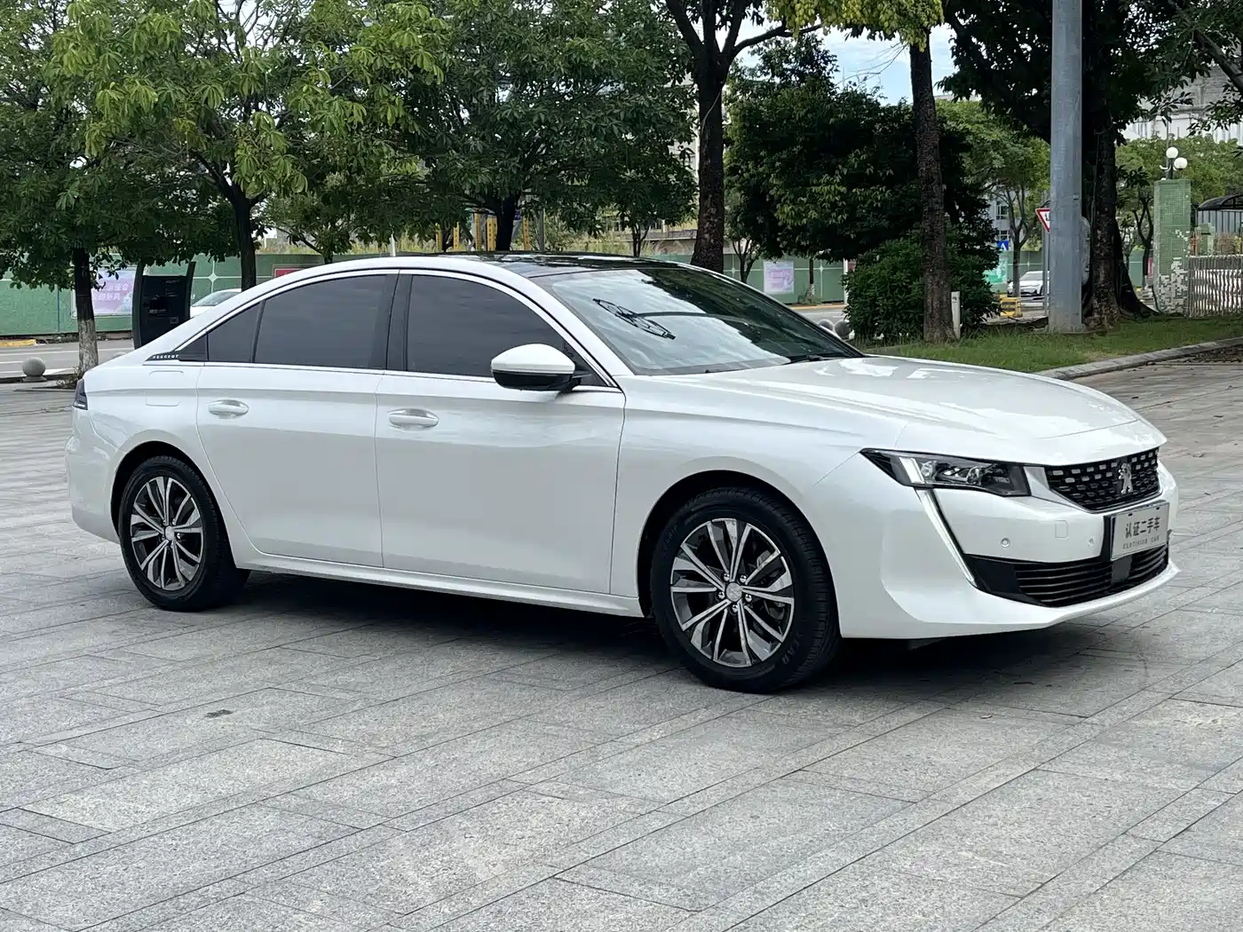 Peugeot 508 2021 508L 400THP PureTech Driving Control Edition фото 3