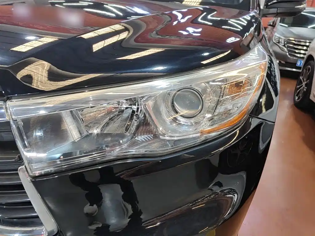 Toyota Highlander 2015 2.0T AWD Luxury Edition 7-seater фото 24