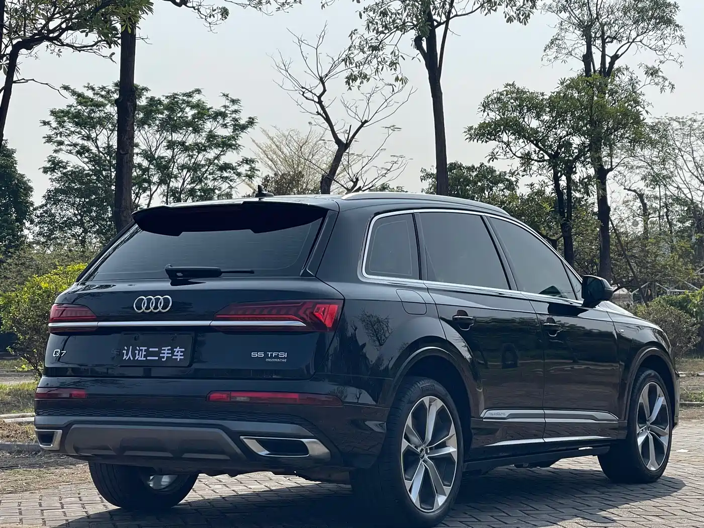 Audi Q7 2021 55 TFSI quattro S line Premium фото 8