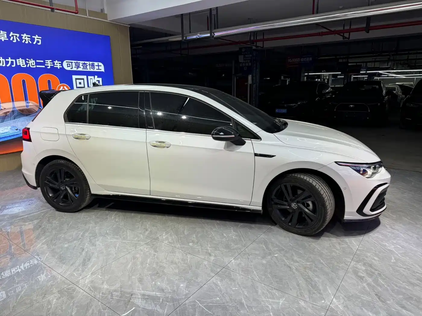 Volkswagen Golf 2021 280TSI DSG R-Line фото 4