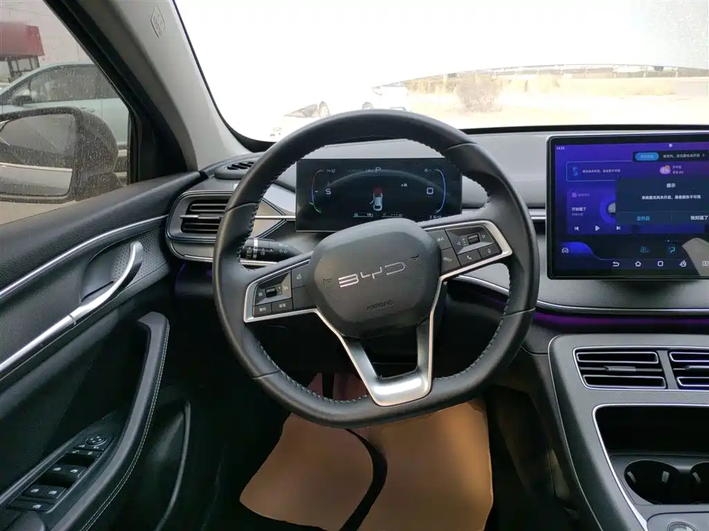 BYD Destroyer 05 2023 Champion Edition DM-i 55KM Luxury фото 11