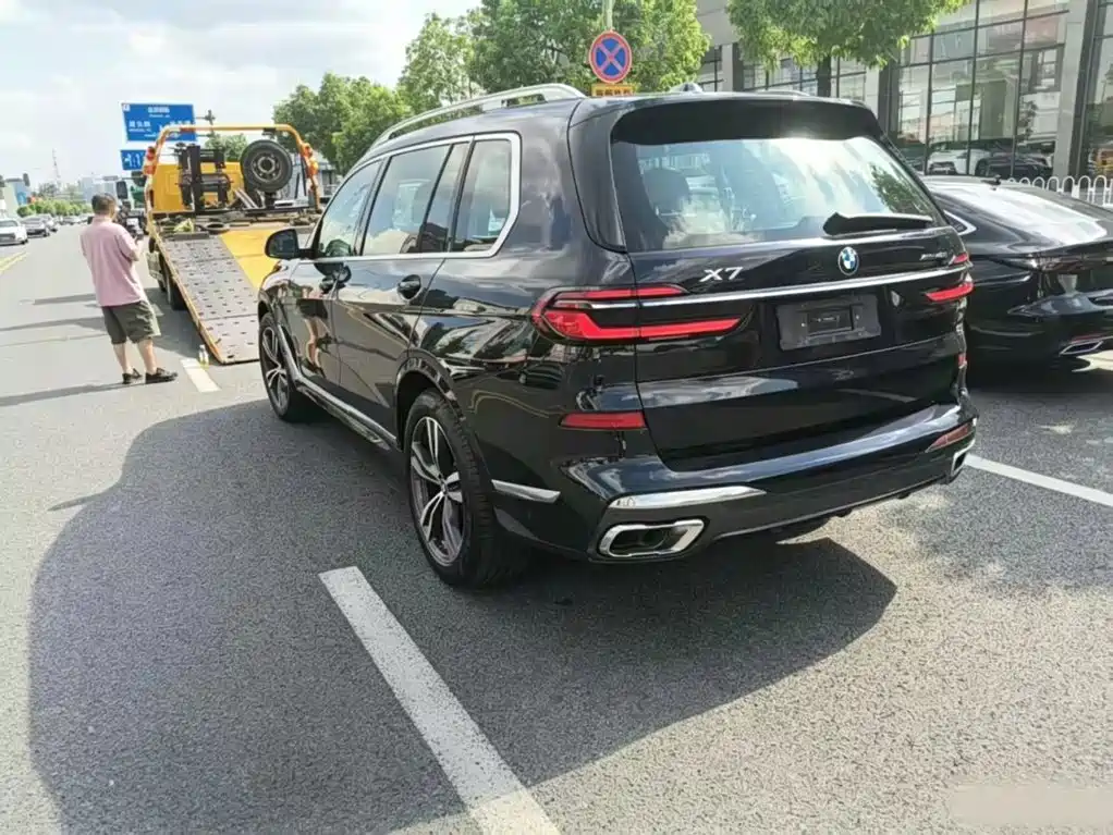 BMW X7 2025 2023 xDrive40i Exclusive M Sport Package