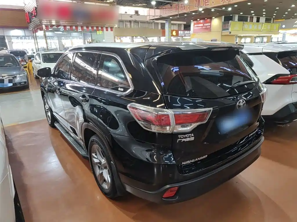 Toyota Highlander 2015 2.0T AWD Luxury Edition 7-seater фото 5