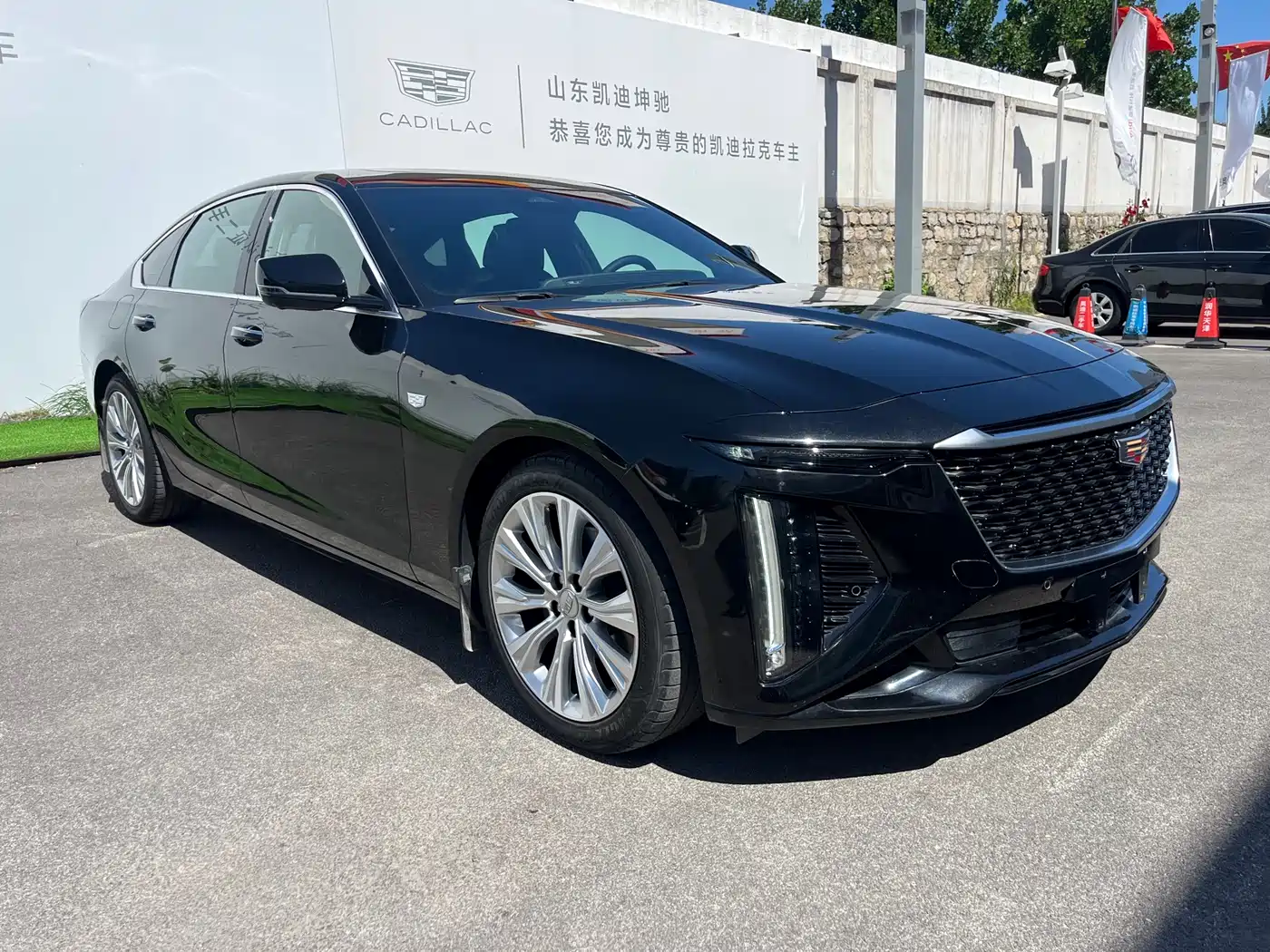 Cadillac CT6 2023 28T Luxury Edition фото 20