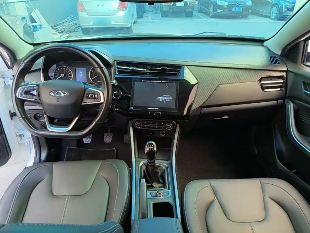 Chery Tiggo 3x 2021 2021 PLUS 1.5L Manual Enjoyment Pine Nut Version
