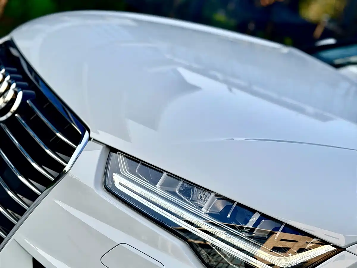 Фото 24 - Audi A7