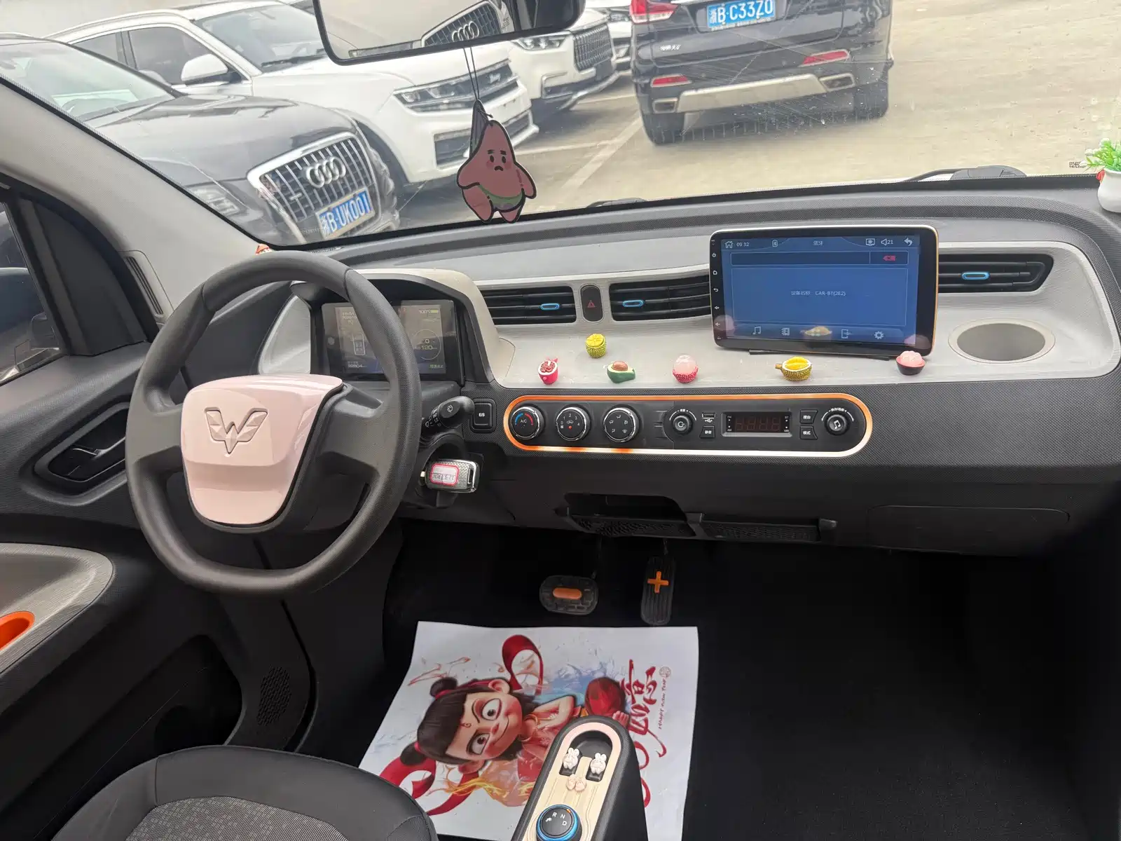 Photo 10 - Wuling Motors Hongguang MINIEV
