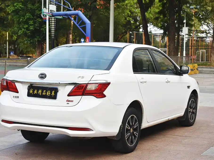 BYD F3