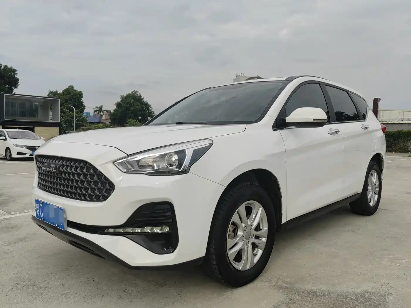 Фото 1 - Haval M6