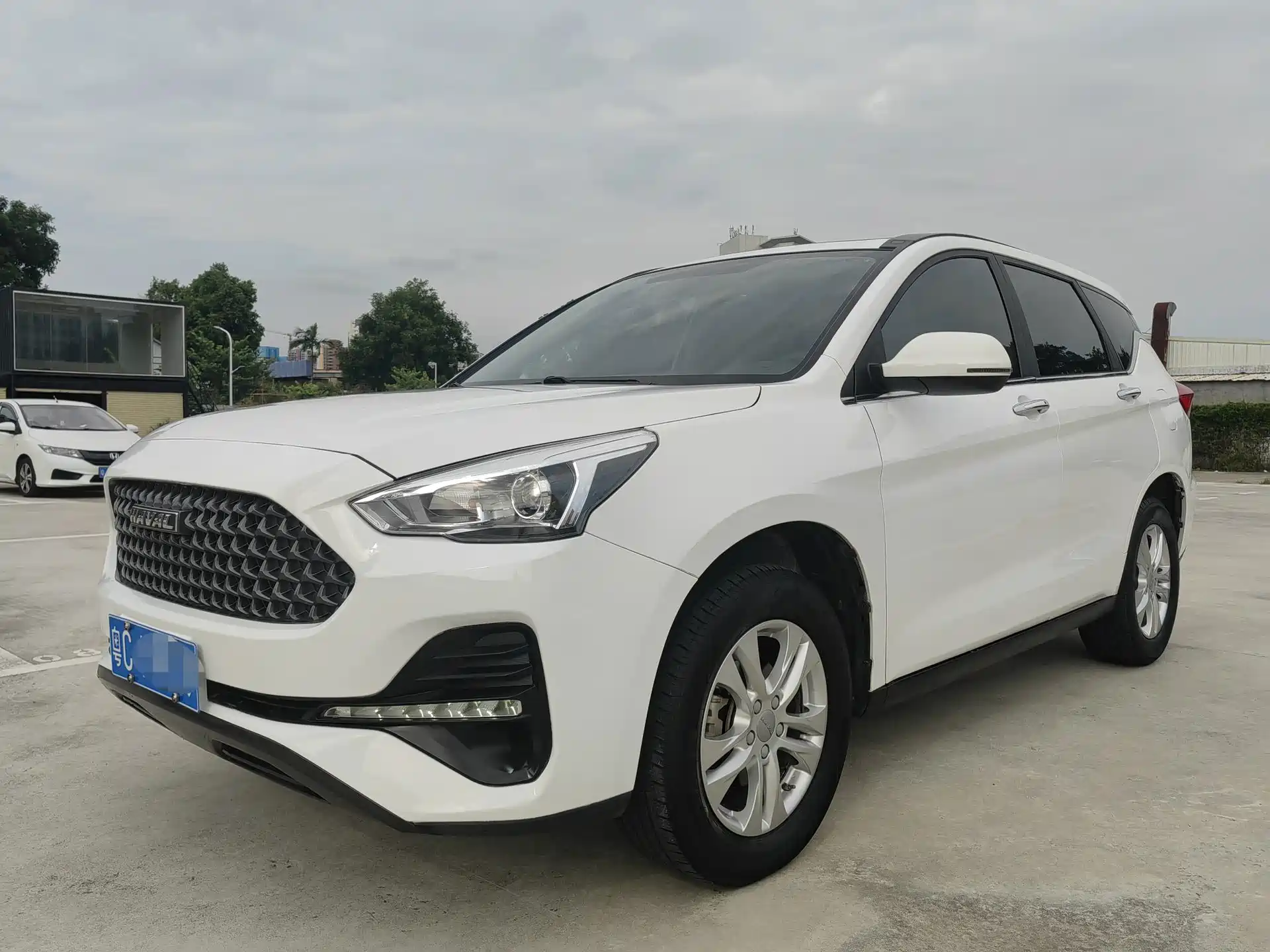 Фото 1 - Haval M6