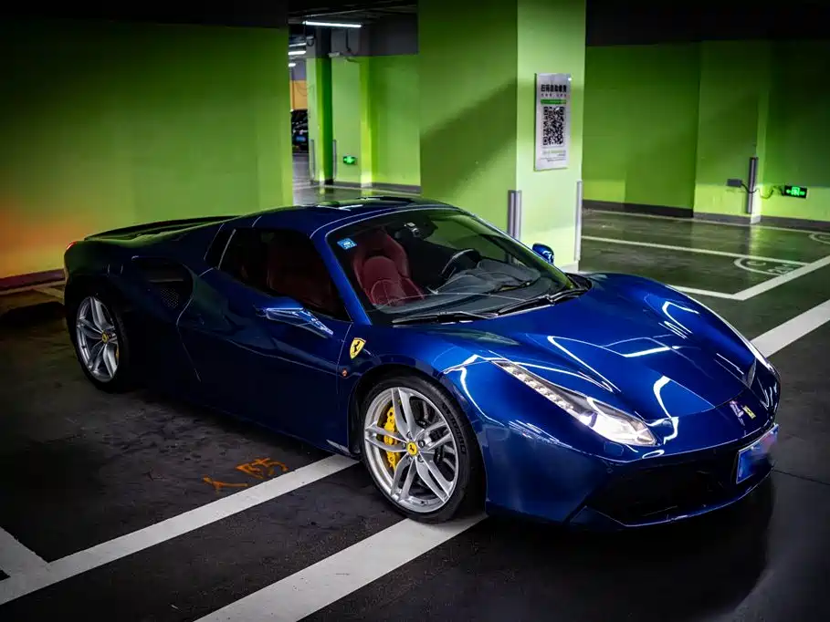 Ferrari 488 2018 2015 488 Spider