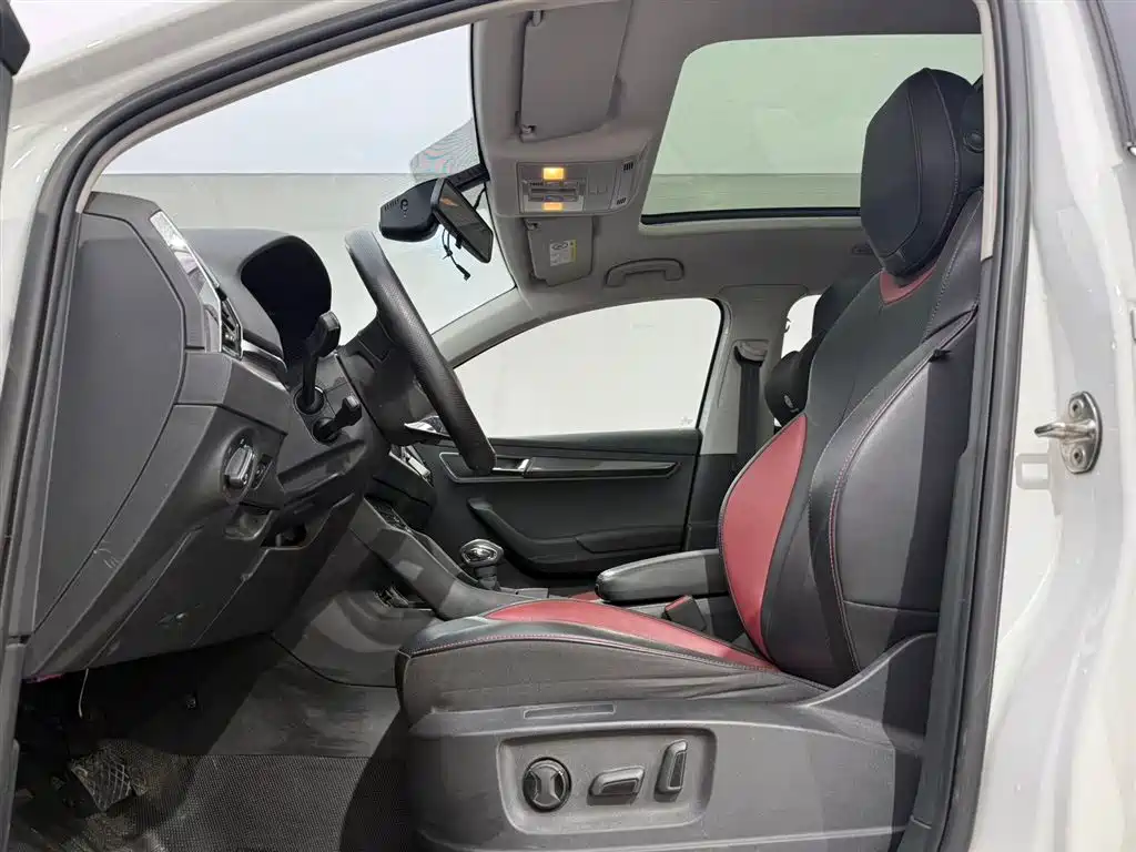 Škoda Karoq 2023 TSI280 Luxury Edition фото 7